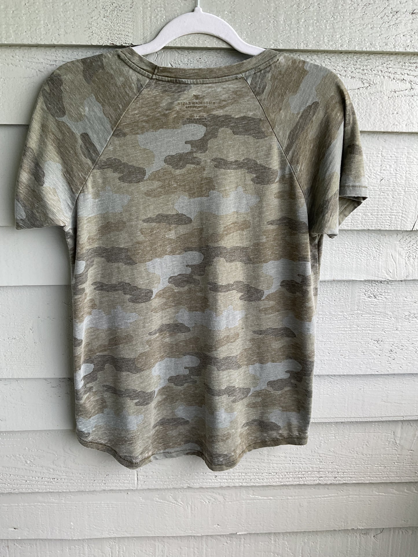 AMERICAN EAGLE CAMOUFLAGE SHORT SLEEVE TEE