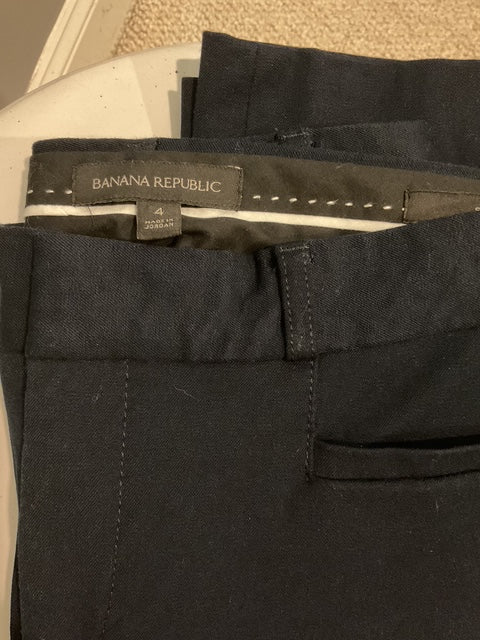 BANANA REPUBLIC DRESS PANT