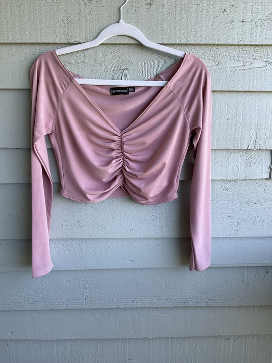 PRETTY LITTLE THINGS LONG SLEEVE RUCHED CROP TOP