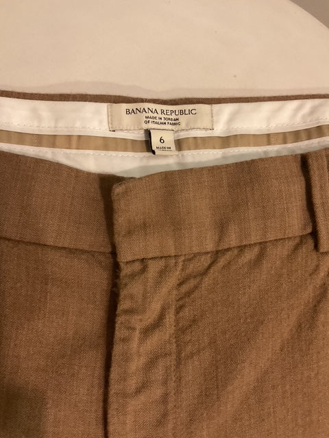 BANANA REPUBLIC STRAIGHT LEG PANT