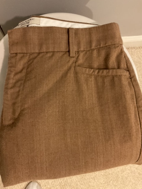 BANANA REPUBLIC STRAIGHT LEG PANT