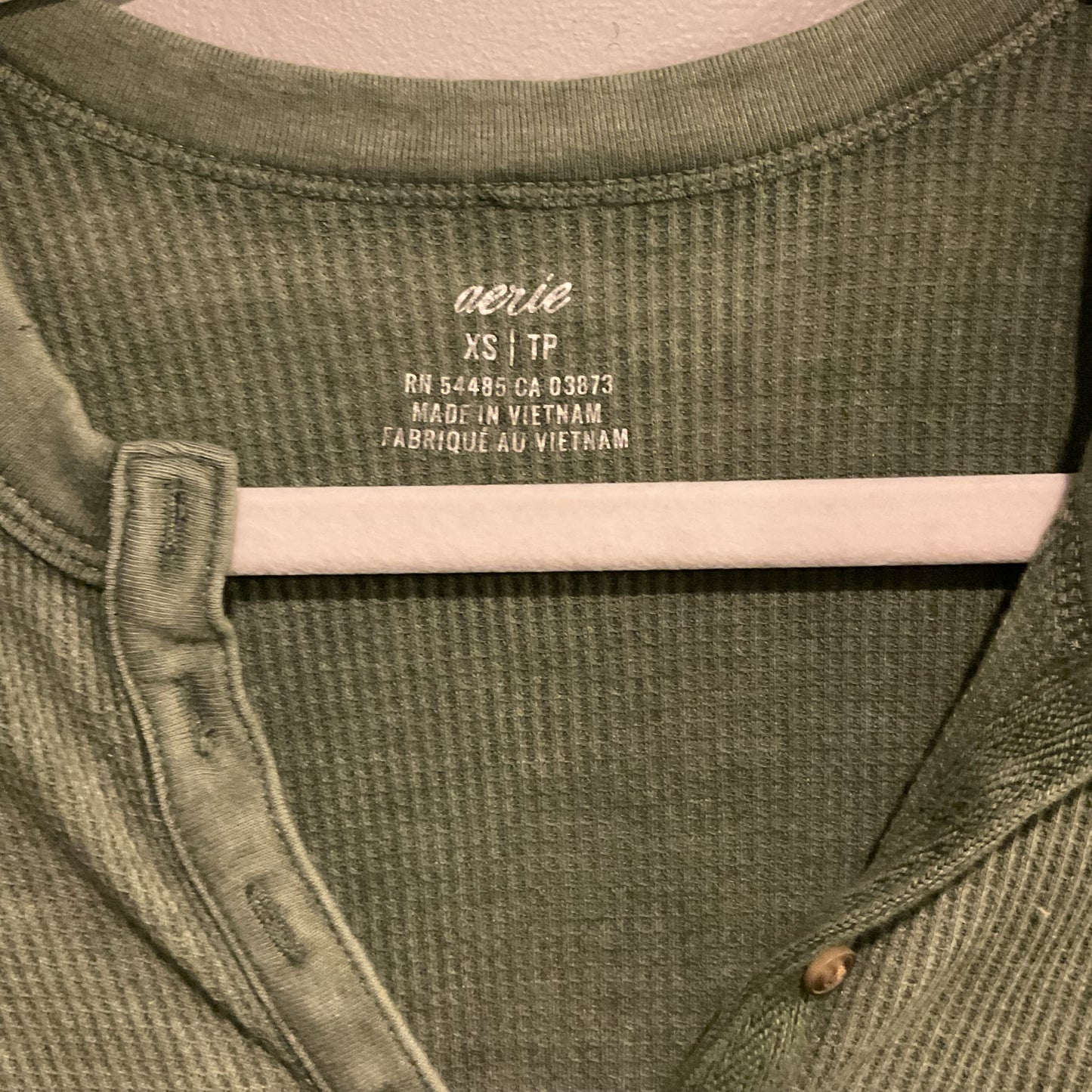 AERIE LONG SLEEVE TOP