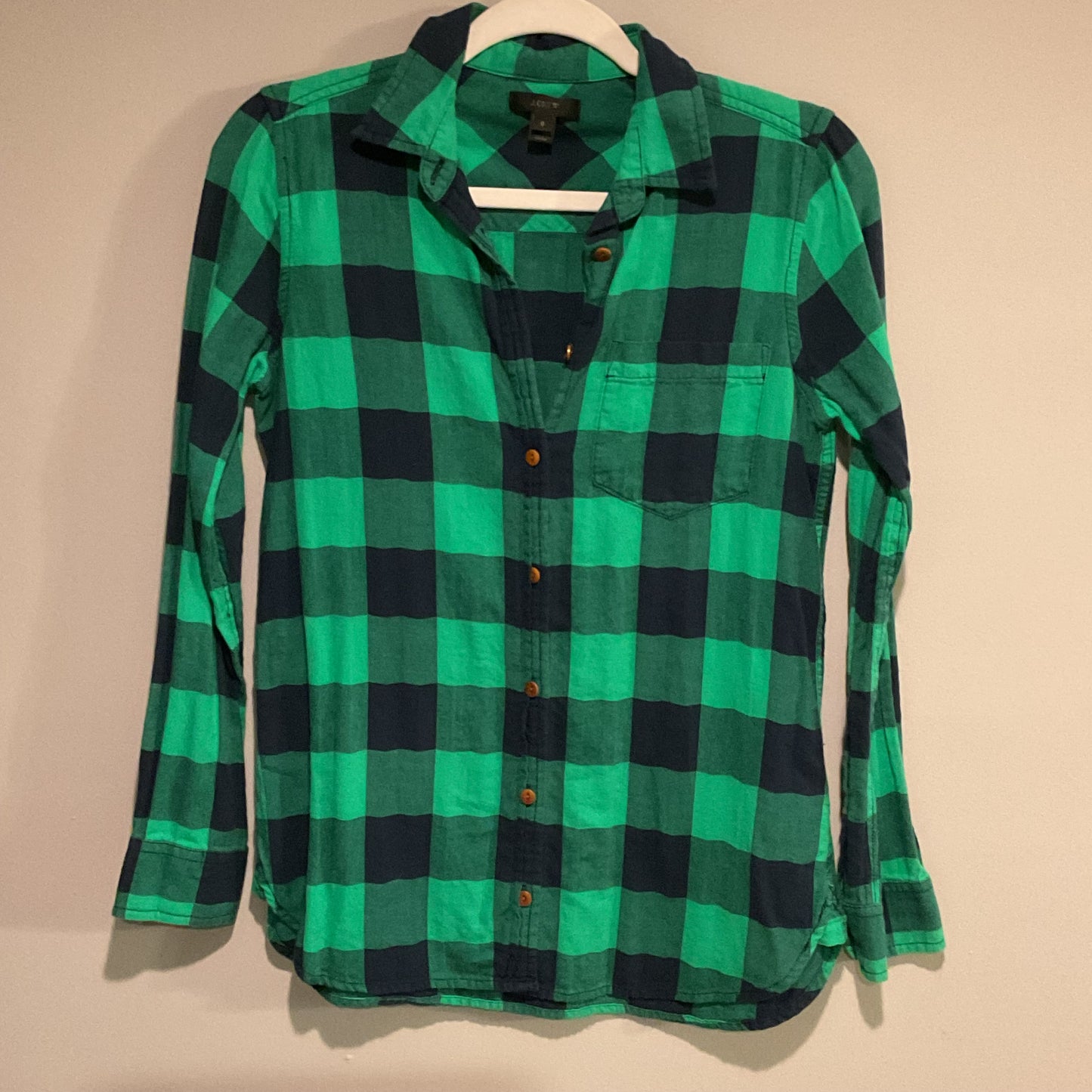 J CREW LONG SLEEVE BUFFALO CHECK BUTTON UP TOP
