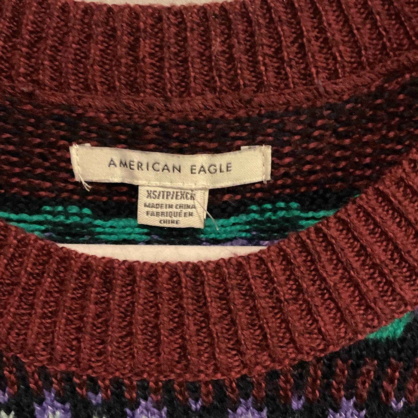 AMERICAN EAGLE CROPPED SWEATER