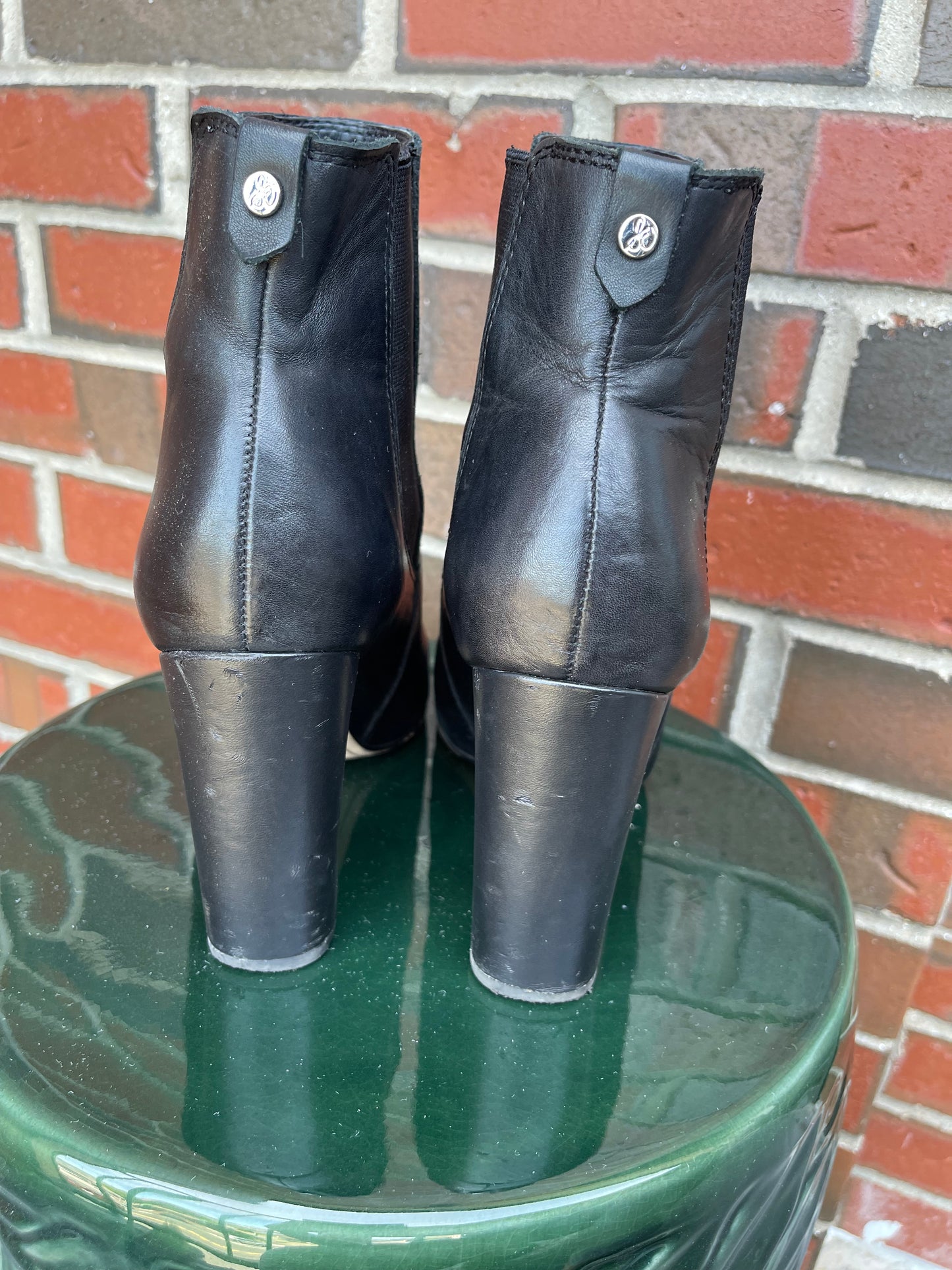 SAM EDELMAN ANKLE BOOTIES