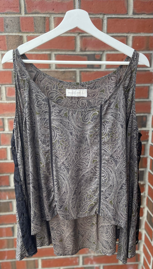 ABERCROMBIE & FITCH LONG SLEEVE TOP