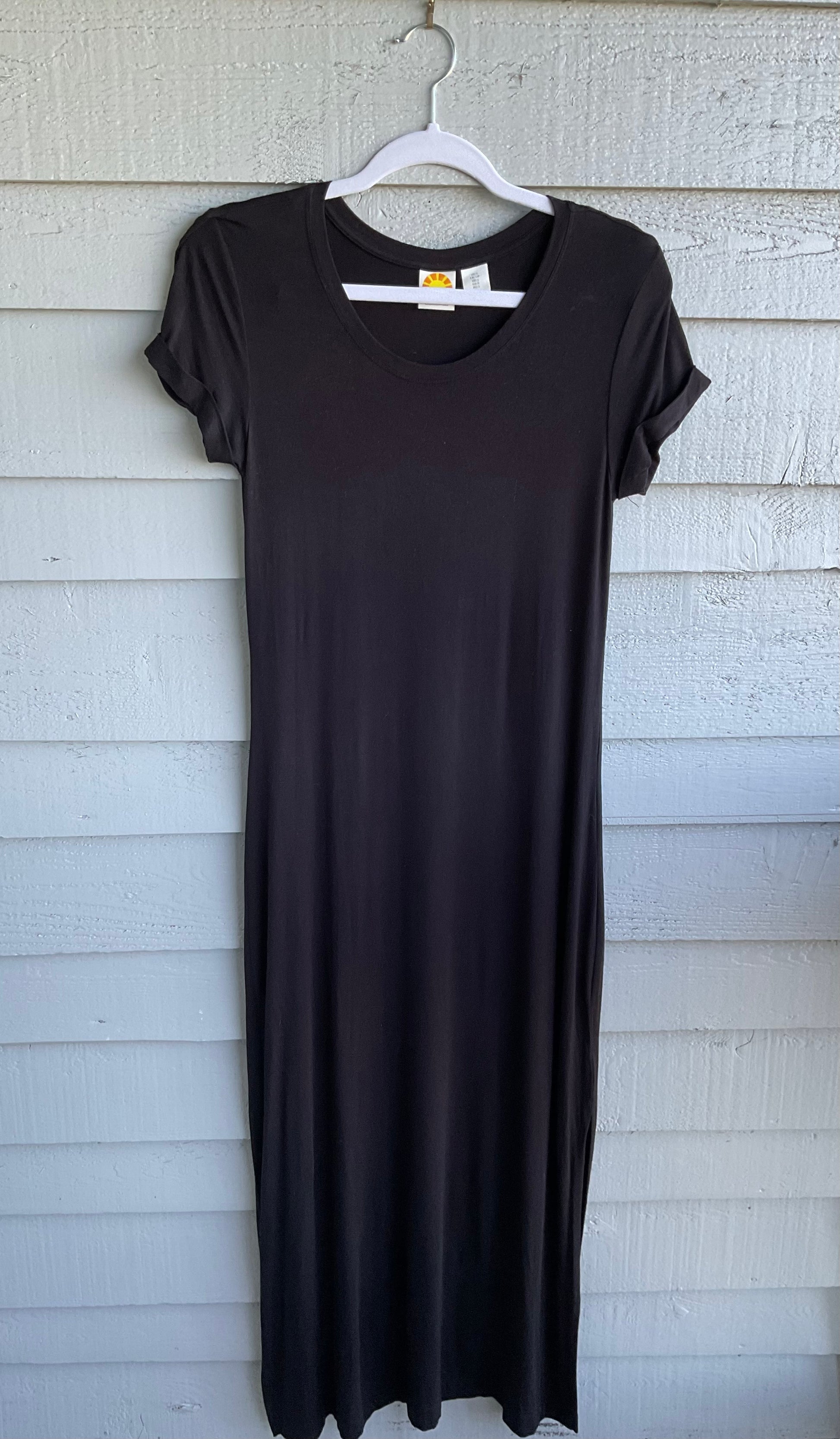 C&C CALIFORNIA MAXI DRESS shopreviveconsignment C&C CALIFORNIA MAXI DRESS shopreviveconsignment